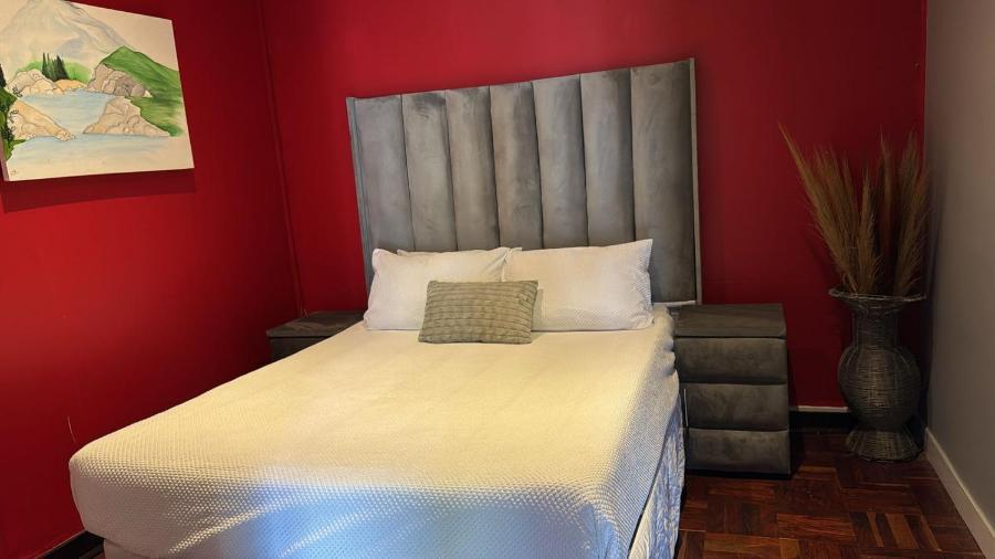Blue Lantern Bed And Breakfast Кемптън Парк Екстериор снимка